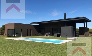Casa 3 dorm Piscina Lote 1600m2 APTO CREDITO Barrio Cerrado Chacras de la Reserva Cardales
