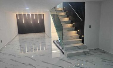 🔹 Consultorios / Oficinas en Renta – Viveros de la Loma 🔹