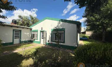 VENTA CASA EN FUNES DE 2 DORMITORIOS