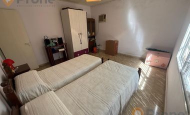 VENTA CASA EN FUNES DE 2 DORMITORIOS