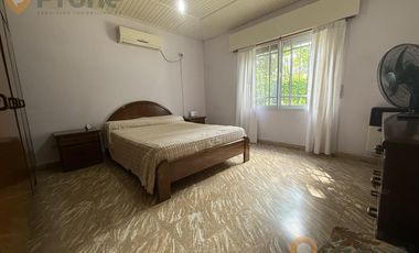 VENTA CASA EN FUNES DE 2 DORMITORIOS