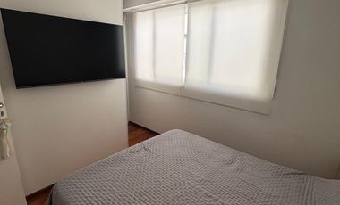 Departamento 2 ambientes con cochera doble independiente. VIcente Lopez