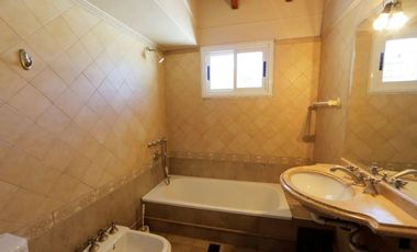 Casa Alquiler comercial en quinta sección.  Excelente oportunidad