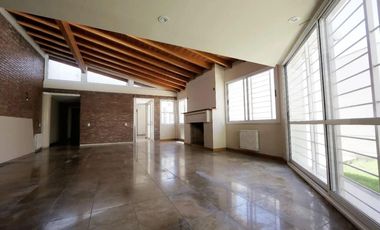 Casa Alquiler comercial en quinta sección.  Excelente oportunidad