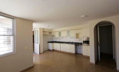 Casa Alquiler comercial en quinta sección.  Excelente oportunidad