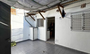 Buenos Aires 2069-Casa 2 dormitorios PATIO EXCLUSIVO PARRILLERO Villa Gobernador Gálvez