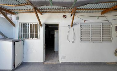 Buenos Aires 2069-Casa 2 dormitorios PATIO EXCLUSIVO PARRILLERO Villa Gobernador Gálvez