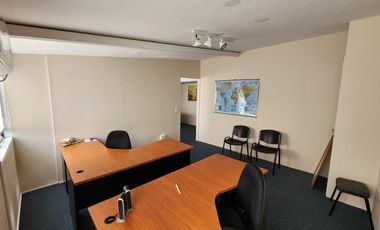 Venta Oficina 122 m2 con 2 cocheras Centro de San Isidro