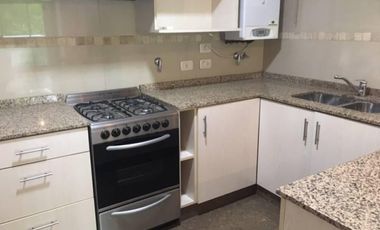 Divino 3 ambientes Contrafrente - Cochera - Amenities - Bajas Expensas!!