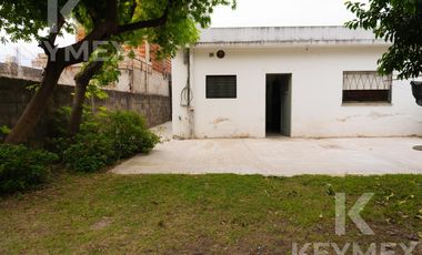 Casa en venta 3 Ambientes con parque, Berazategui