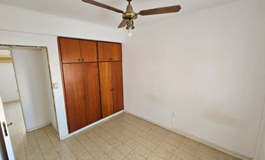 Departamento en alquiler, zona Centro 2 habitaciones y cochera
