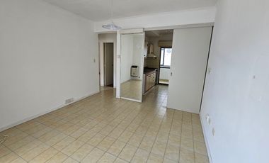 Departamento en alquiler, zona Centro 2 habitaciones y cochera