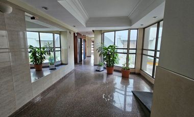 Departamento en alquiler, zona Centro 2 habitaciones y cochera