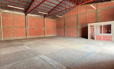 BODEGA EN RENTA EN TERAN CON VIGILANCIA INCLUIDA