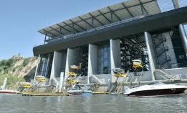 CUNA NAUTICA TIFON 22 PIES