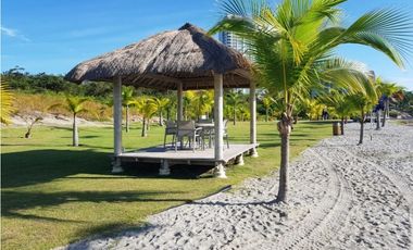 Venta de apartamento en P.H. Perlamar, San Carlos Casamar