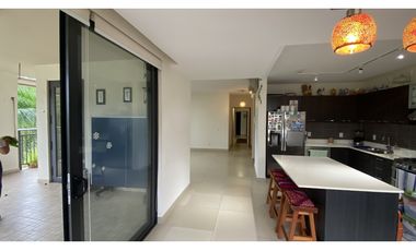 Venta Amplio Apartamento de 3 recámaras, River Valley