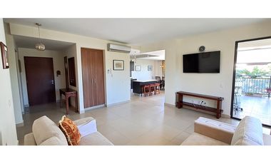 Venta Amplio Apartamento de 3 recámaras, River Valley