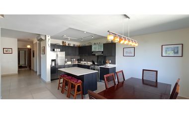 Venta Amplio Apartamento de 3 recámaras, River Valley