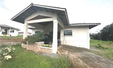 ALQUILER DE  CASA EN DAVID QUINTA DE LAS RIVIERA