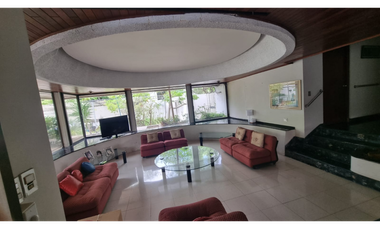 Casa de 2 pisos en Urbanización Obarrio