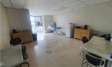 VENDO LOCAL COMERCIAL EN HATO PINTADO VIA ESPAÑA