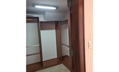 VENDO ALQUILO  APARTAMENTO EN CASCO ANTIGUO GRAN TERRAZA HERMOSA VISTA