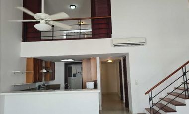 VENDO ALQUILO  APARTAMENTO EN CASCO ANTIGUO GRAN TERRAZA HERMOSA VISTA