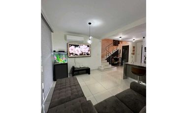 VENDO ESPECTACULAR CASA PH RIVERVIEW