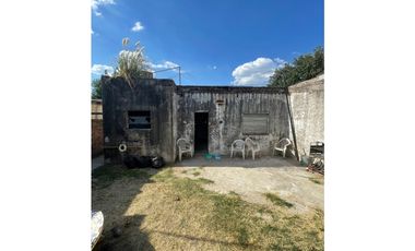 Timbó N° 76 entre Luján y Cristianía, Isidro Casanova, La Matanza