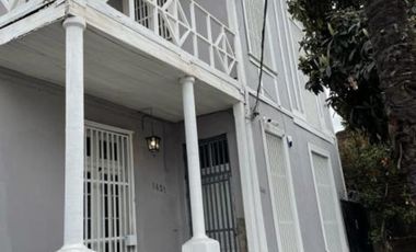 Casa en arriendo en SANTIAGO