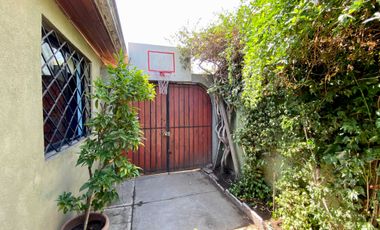 Casa en venta en LA CISTERNA