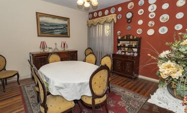 Salvador/Francisco Bilbao - Casa - Venta