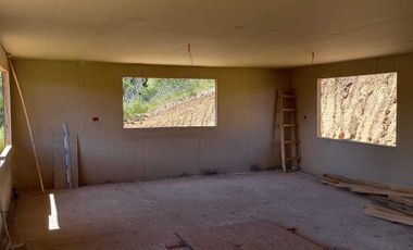Casa en venta en PAREDONES