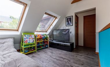 Casa en Venta en Las Perdices con Los Presidentes