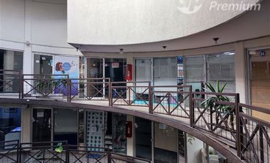 Local Comercial en Venta en Vitacura con Luis Carrera