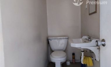 Local Comercial en Venta en Vitacura con Luis Carrera