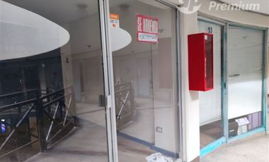 Local Comercial en Venta en Vitacura con Luis Carrera
