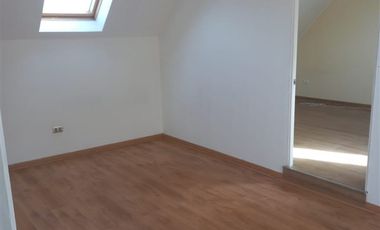 Casa en Arriendo en VALLE LO CASTILLO
