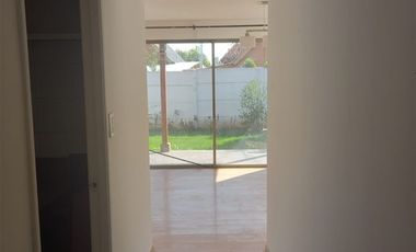 Casa en Arriendo en VALLE LO CASTILLO
