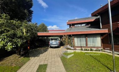 Casa en Arriendo en (KRM13513) Casa de 2 niveles, Zona Urbana a 5 minutos del Centro