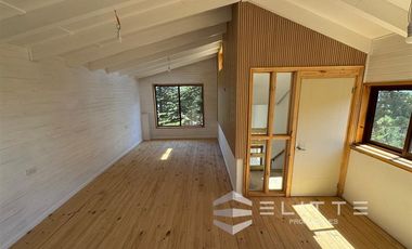 Casa en Venta en (MVR) Casa con vista al mar en Cerro Lugano, Pichilemu