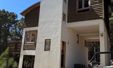 Casa en Venta en (MVR) Casa con vista al mar en Cerro Lugano, Pichilemu