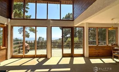 Casa en Venta en (MVR) Casa con vista al mar en Cerro Lugano, Pichilemu
