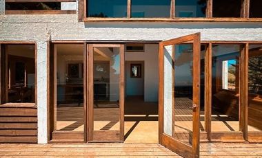 Casa en Venta en (MVR) Casa con vista al mar en Cerro Lugano, Pichilemu