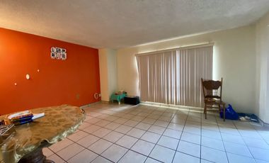 VENTA | CASA CON DEPARTAMENTO UNOS PASOS DEL MAR