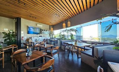 Traspaso de Restaurant Bar en Zibatá, Frente a Universidad Anáhuac