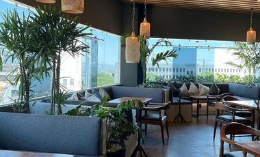 Traspaso de Restaurant Bar en Zibatá, Frente a Universidad Anáhuac