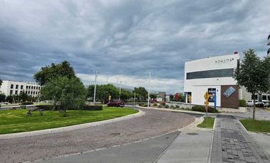 Traspaso de Restaurant Bar en Zibatá, Frente a Universidad Anáhuac