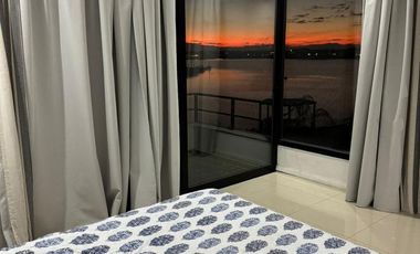 Casa en alquiler anual al lago central en Muelles Puertos del Lago